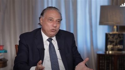 محمد كمال: إيران قادرة على إغلاق مضيق هرمز رغم تدمير جزء من قواتها البحرية