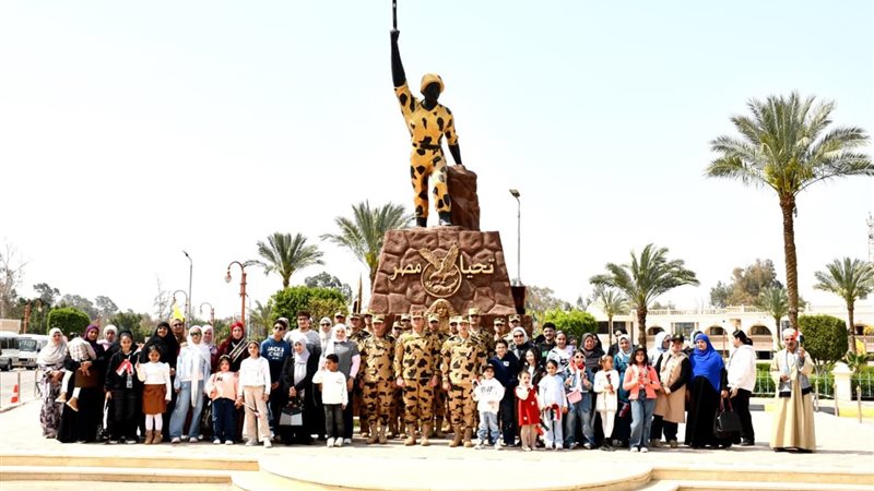 جانب من الزيارة