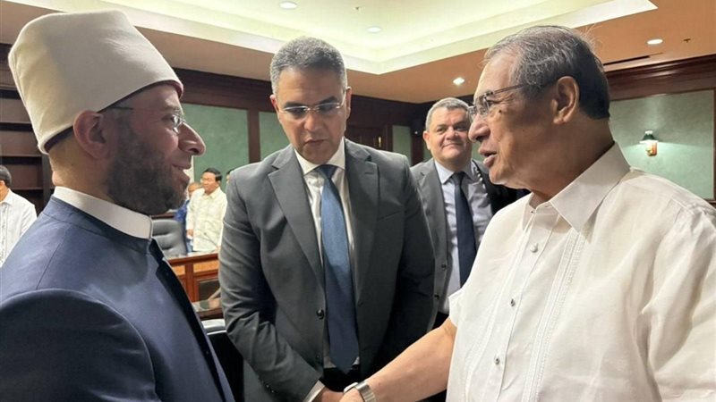 جانب من الزيارة 
