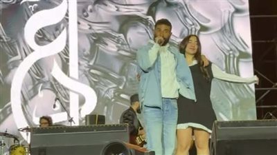 جودي أحمد سعد تخطف الأضواء في أول ظهور غنائي.. ووالدها يكشف: “كنت برفض تغني”