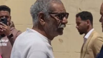 سيد رجب يودّع والد طليقته بكلمات مؤثرة.. ويشارك في تشييع الجثمان بالدقي