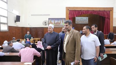 رئيس قطاع المعاهد الأزهرية يتفقد اختبارات اختيار الأعضاء الفنيين الجدد
