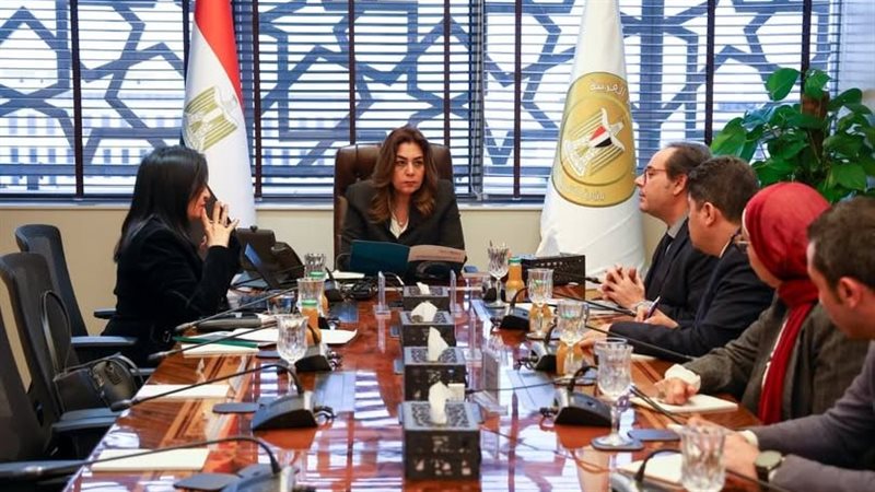 وزيرة التنمية المحلية والبيئة