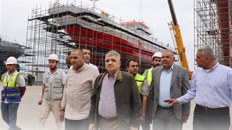 رئيس هيئة قناة السويس 