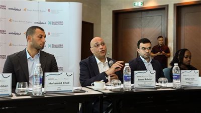 جهاز تنمية المشروعات يبحث مستقبل الاستثمار في الشركات الناشئة خلال مائدة مستديرة دولية
