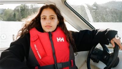 «أول سفر لوحدي».. جنا عمرو دياب تكشف كواليس تجربة مختلفة