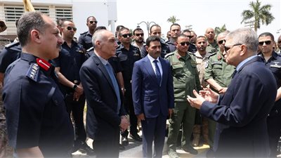 الفريق أسامة ربيع يستقبل وفد معهد دراسات الحرب الجوية