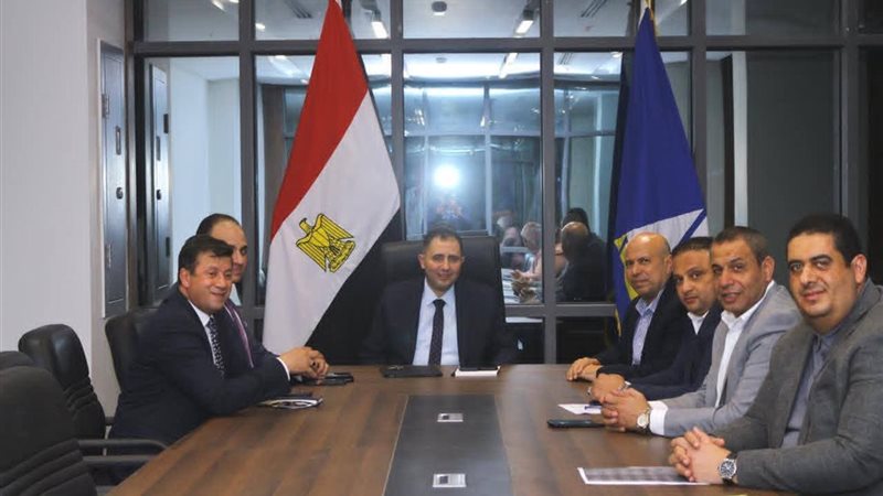 محافظ دمياط 