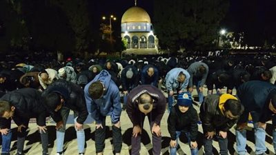 في «يوم الذكرى».. الاحتلال يمنع رفع أذان العشاء عن مآذن المسجد الأقصى