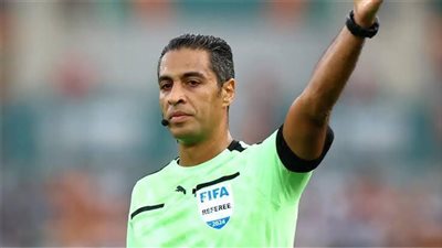 شوبير: أمين عمر لا يرغب في إدارة مباراة الزمالك وبيراميدز