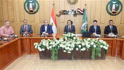 محافظ المنوفية يشدد على مضاعفة الجهود والمتابعة المستمرة لمعدلات أداء الخطة الاستثمارية
