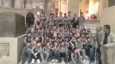 بابتسامة الأمل.. المتحف المصري بالقاهرة يستقبل طلاب مدرستي