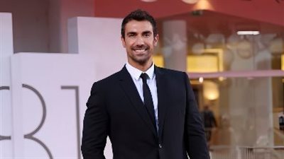 أزمة تضرب إبراهيم تشيليكول.. حذف مسلسل ضخم بعد اتهامات بتعاطي المخدرات