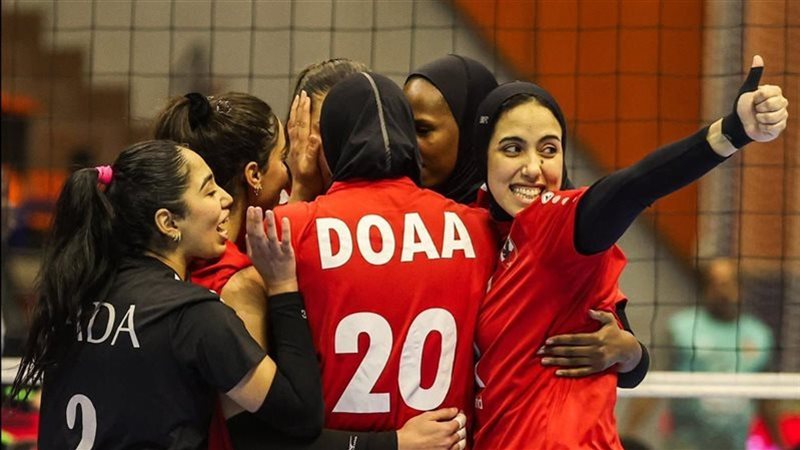 الفريق الأول للكرة الطائرة سيدات بالنادي الأهلي