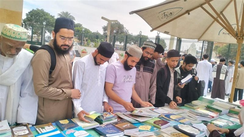 جانب من مطبوعات الأوقاف 