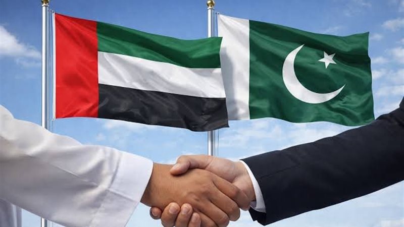 باكستان والامارات