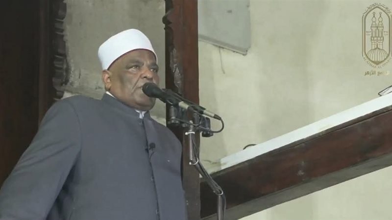 دكتور عباس شومان 