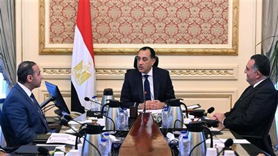 بعد ترحيلها.. تعرف على موعد إجازة عيد العمال 2026 للقطاعين العام والخاص