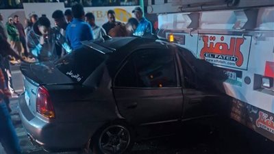مصرع شاب تحت عجلات تريلا أمام مدينة الأثاث في دمياط