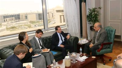 لتعزيز الطاقة النظيفة.. تعاون مصري فرنسي لتطوير الشبكة القومية وزيادة الاستثمارات