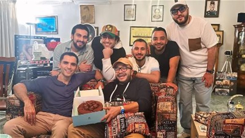 حسام داغر وأصدقائه 
