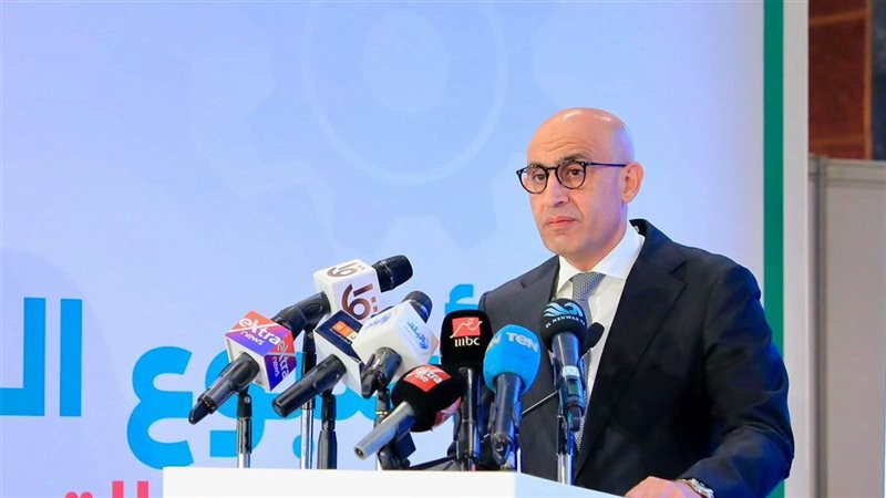 وزير التربية والتعليم والتعليم الفني
