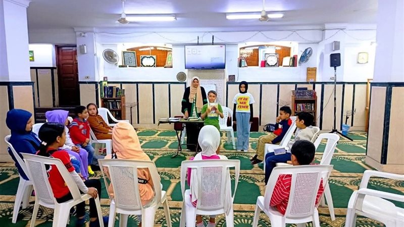 جانب من النشاط التثقيفي للطفل 