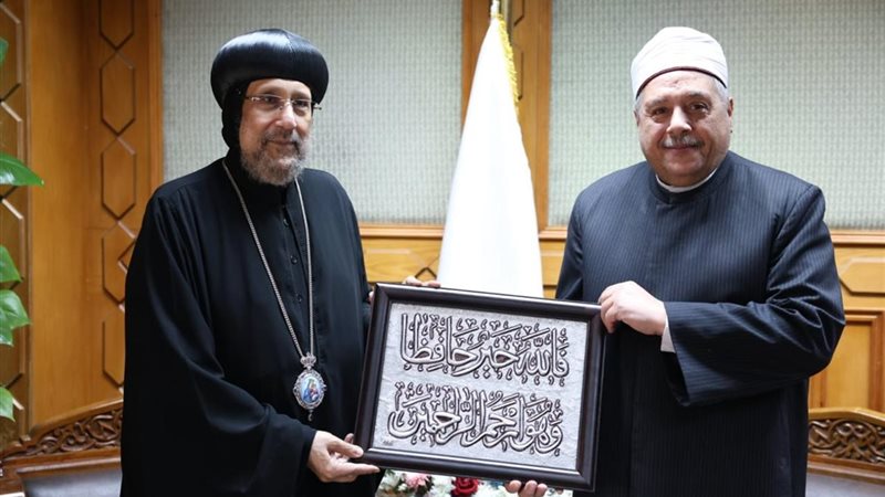 الشيخ أيمن عبد الغني والأنبا إرميا 