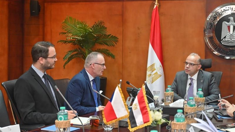 جانب من الاجتماع 