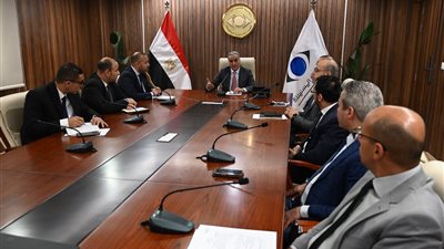  رئيس جهاز حماية المستهلك يترأس غرفة العمليات المركزية لمتابعة حالة الأسواق وتوافر السلع