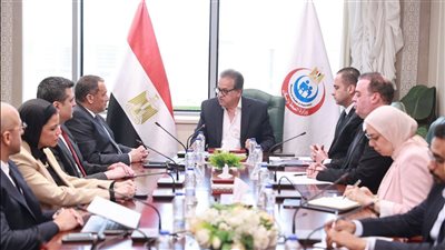وزير الصحة يبحث مع أورانج مصر دعم التحول الرقمي وتطوير منظومة التأمين الصحي