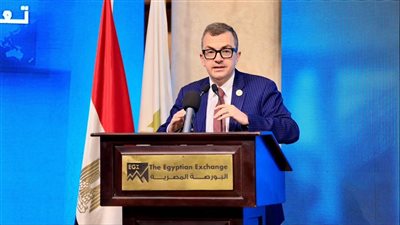 وزير التخطيط يؤكد أهمية الثقافة المالية في بناء جيل اقتصادي واعٍ 