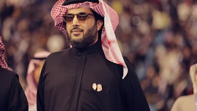تركي آل الشيخ يصل مصر استعدادا لحضور العرض الخاص لـ«7DOGS وGlory in Giza»