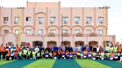 “100 قصة نجاح جديدة”.. أسوان تحتفل بتخريج متعافين من الإدمان وخطط لتمكينهم إقتصاديا 