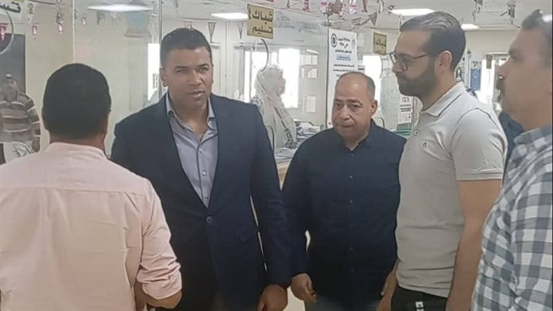 نائب محافظ السويس يتفقد المراكز التكنولوجية بالأحياء