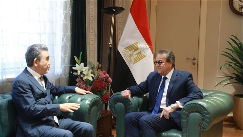 وزير االصحة