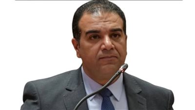  نائب يطالب بتحقيق عاجل واعتمادات فورية لرصف طرق دكرنس وبني عبيد