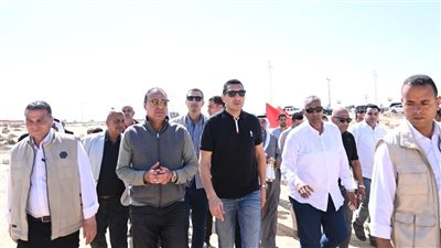 وزير الرياضة يتفقد مركز شباب الشهداء بمحافظة شمال سيناء ويوجه بسرعة التنفيذ