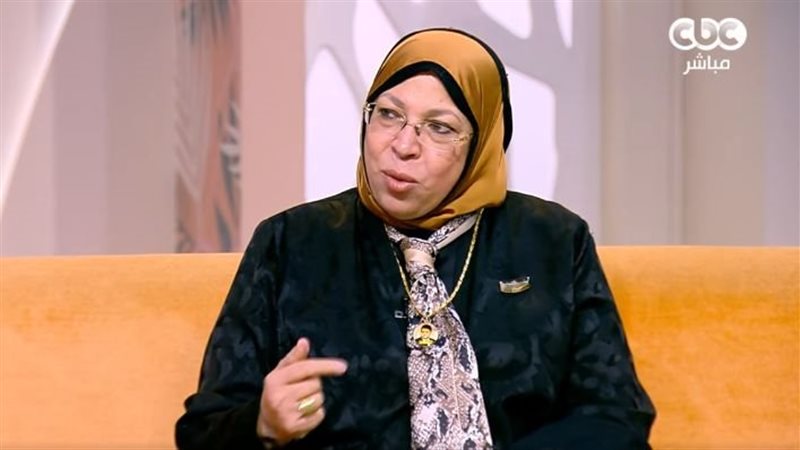 الداعية الإسلامية نيفين مختار