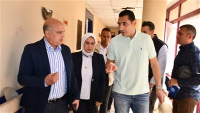 وزير الشباب  يتفقد أعمال تطوير مركز الطب الرياضي بمدينة نصر