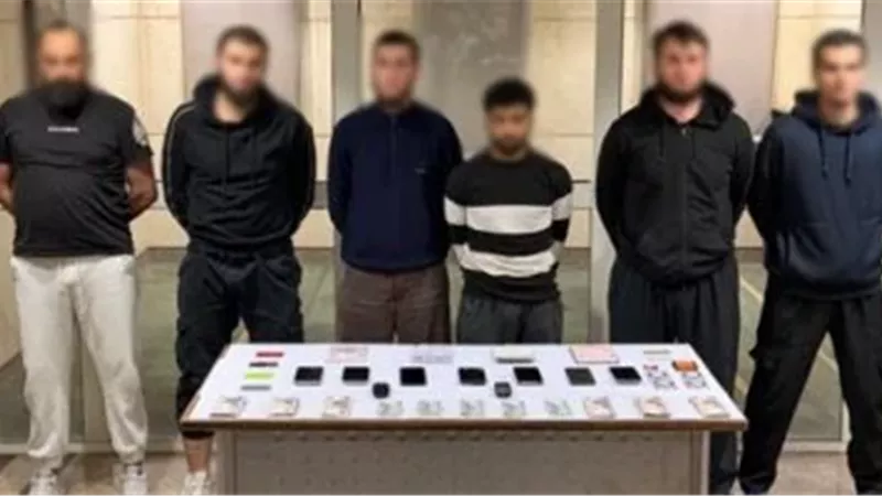 المتهمين 