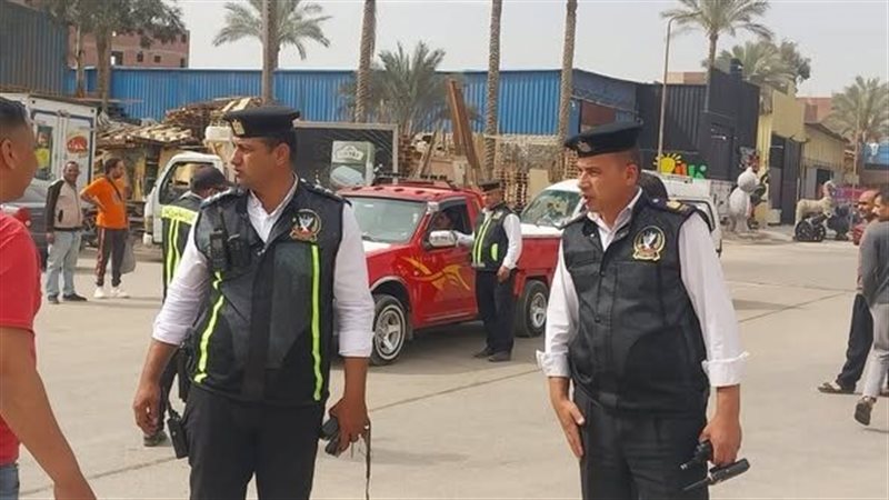 جانب من الحدث 