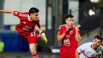توروب يفاجئ أشرف بن شرقي بعد تألقه أمام الزمالك