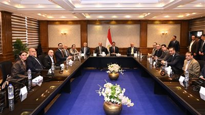 وزير الرياضة يلتقي رئيس اللجنة الأولمبية المصرية ورؤساء الاتحادات الرياضية