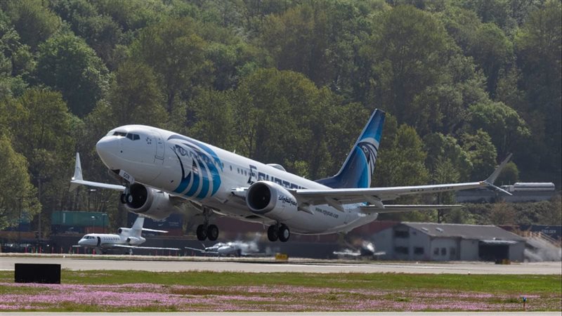 طائرة B737-8Max