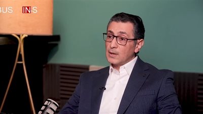 اقتصادي يحذر: إغلاق مضيق هرمز يهدد 20% من طاقة العالم.. ومصر تتحرك لاحتواء صدمة الأسواق