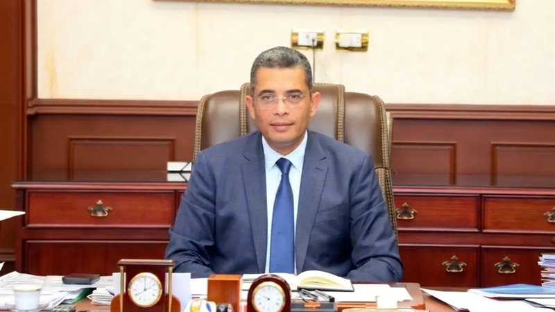 محافظ البحر الأحمر 