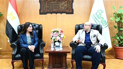 طفرة خدمية بالفيوم.. وزيرة الإسكان تتابع مشروعات “حياة كريمة” ميدانيًا