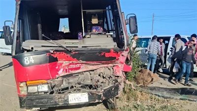 17 مصابا في تصادم مروع بين ميكروباص وسيارة ملاكي بطريق الإسماعيلية بورسعيد