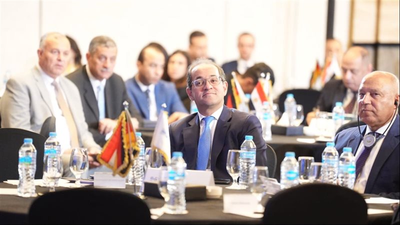 وزير المالية 